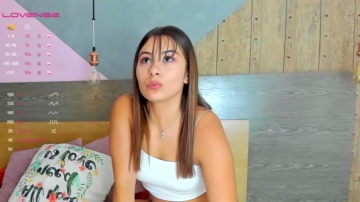 Violet_Franco  12-11-2021 pussytoy Female